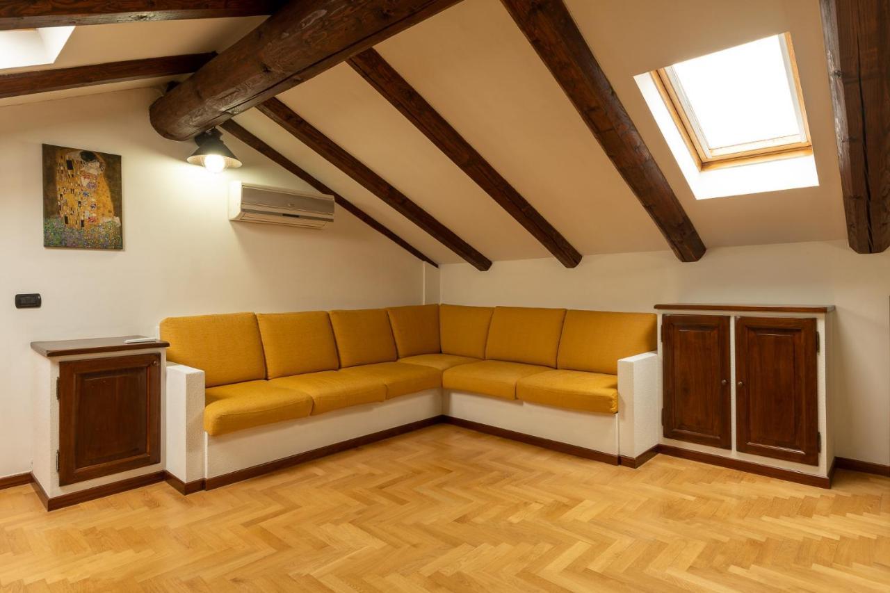La Morra Flats Διαμέρισμα Εξωτερικό φωτογραφία